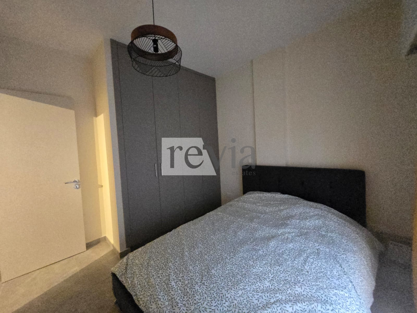 2079322 – Apartment For rent, Limassol City, 40 sq.m., €1.200