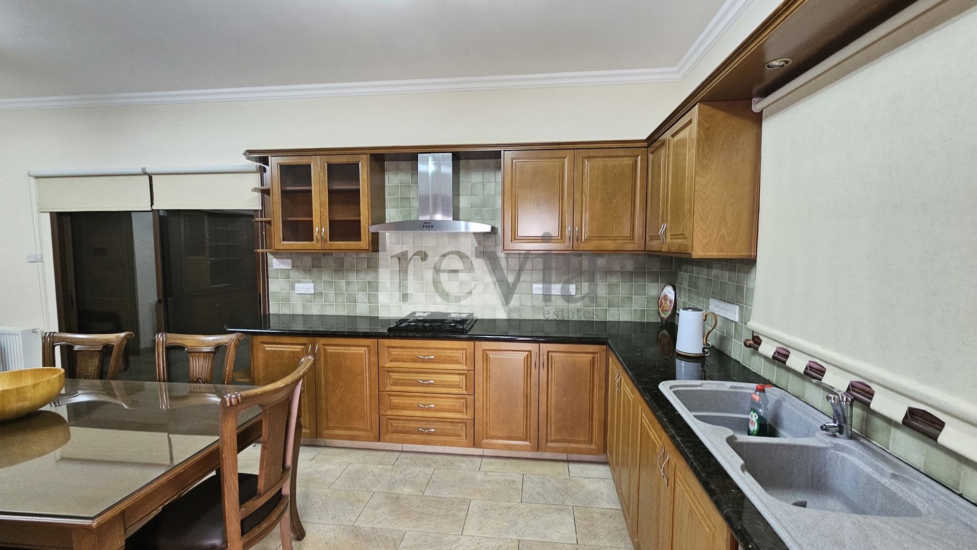 2051767 – Detached house For rent, Parekklisia, 300 sq.m., €3.100