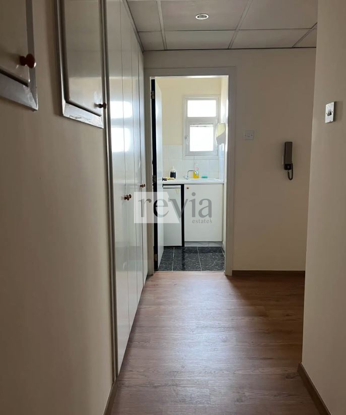 1653566 – Office For rent, Limassol City, 51 sq.m., €900