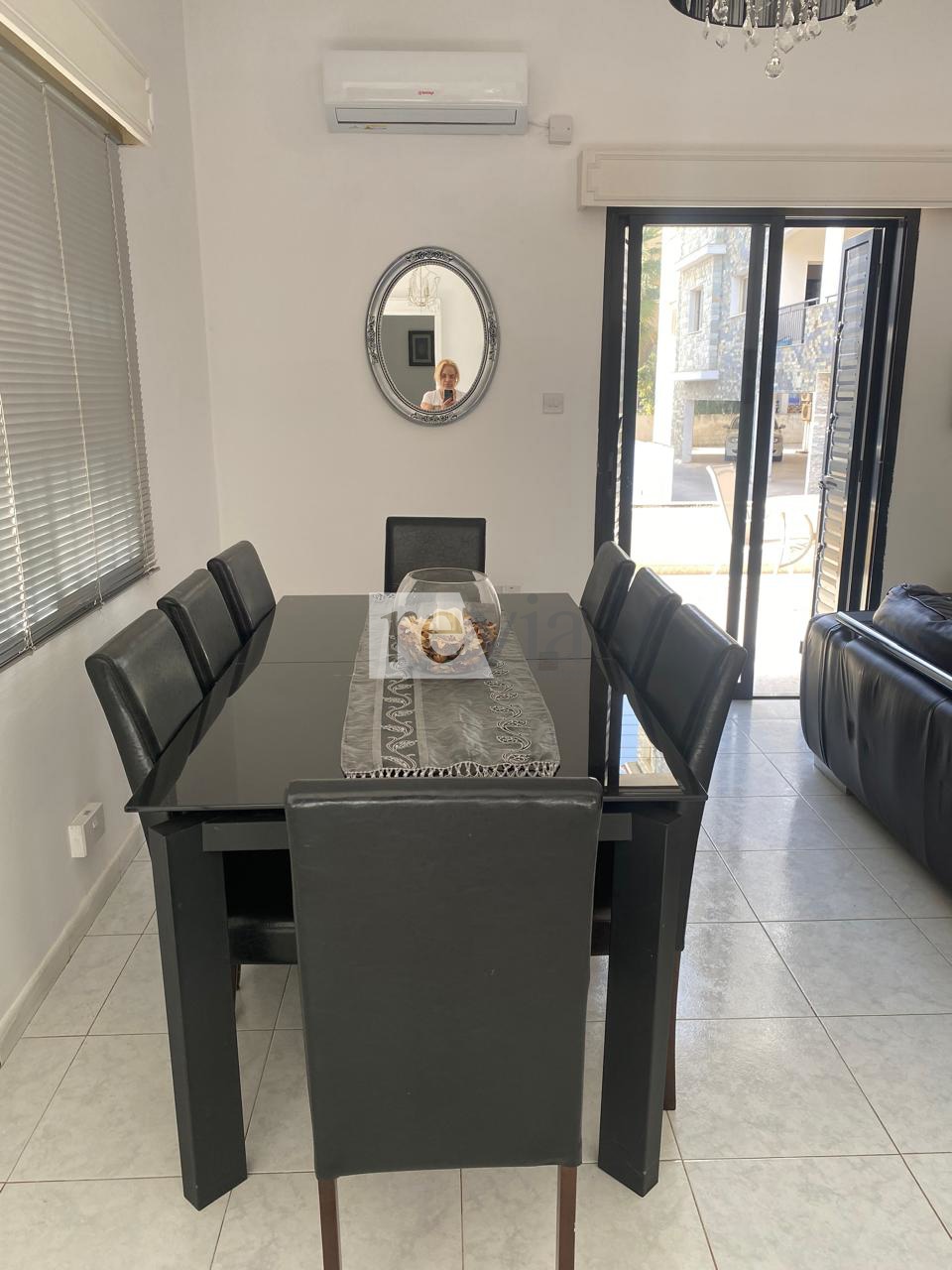 9919af3ea8bc4c8eb103363fb77e0022