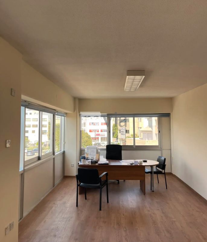 1653566 – Office For rent, Limassol City, 51 sq.m., €900