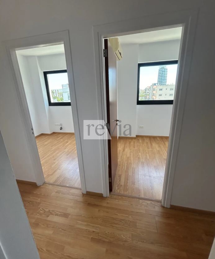 1653985 – Office For rent, Limassol City, 75 sq.m., €1.600