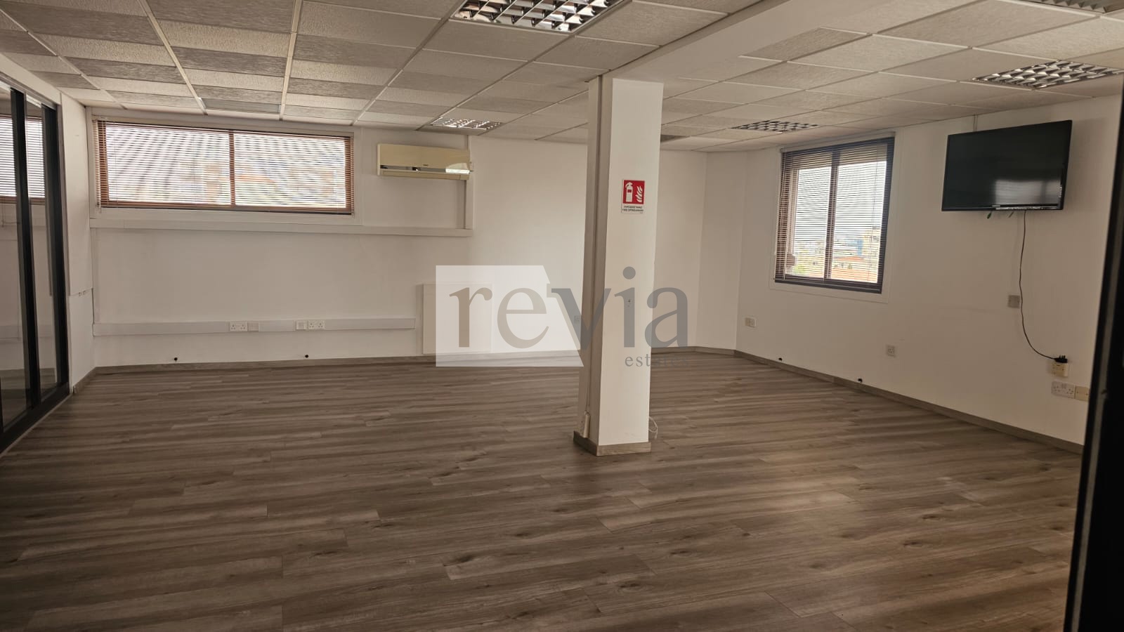 2103739 – Office For rent, Limassol City, 180 sq.m., €2.900