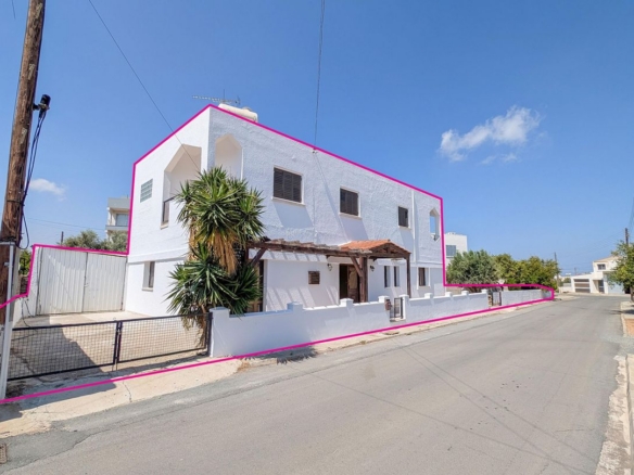 Three-bedroom House in Deryneia, Ammochostos – id S5700