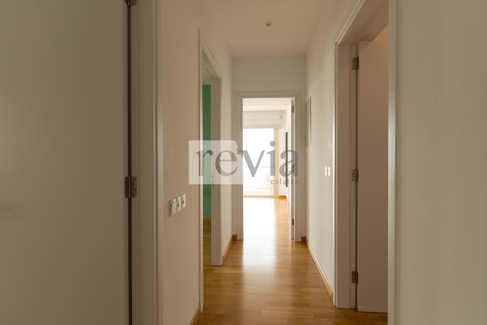 22eb3324ef6a4ade8fcd63f458f0bb63 2388993 – Villa For sale, Limassol City, 225 sq.m., €1.150.000