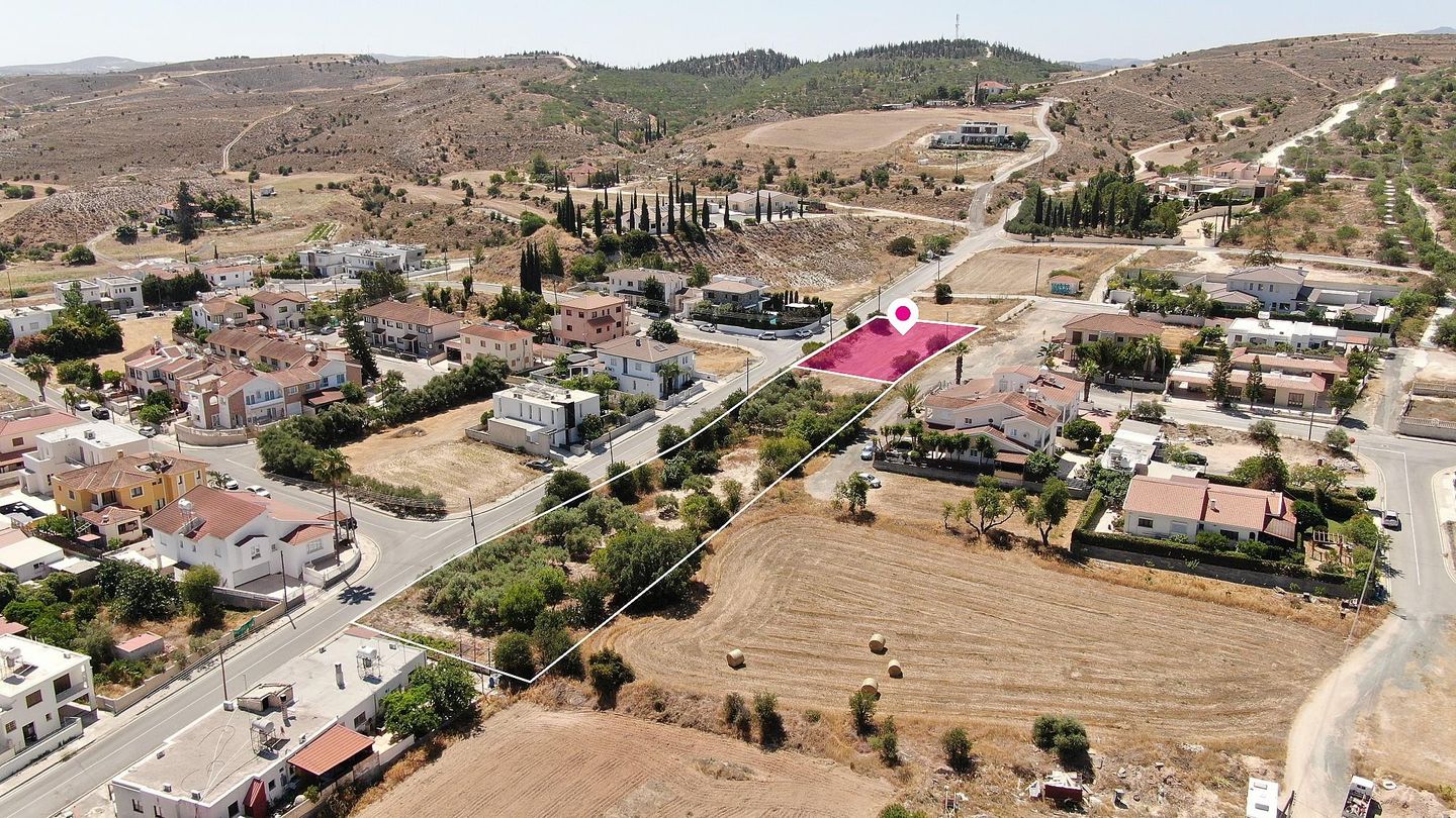 25% Share of Residential Field, in Pera Chorio, Nicosia – id S41595