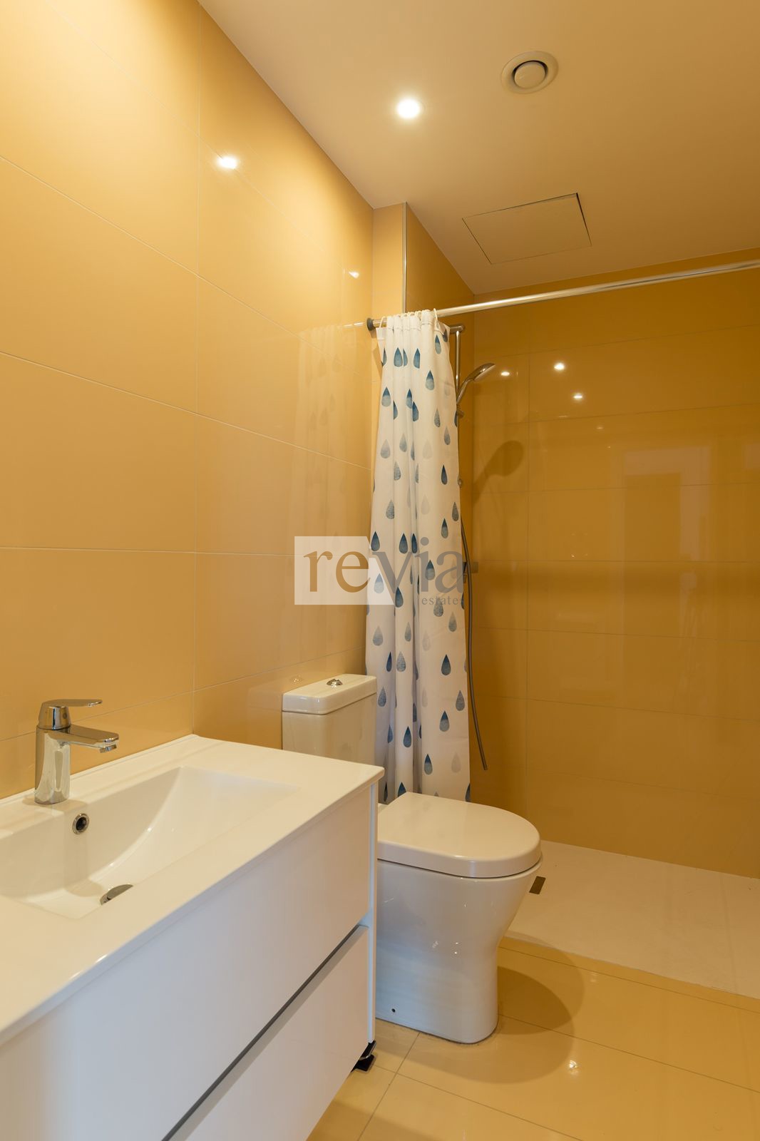 567b4593ef5b4f63b3310e9857edc0f3 2388993 – Villa For sale, Limassol City, 225 sq.m., €1.150.000