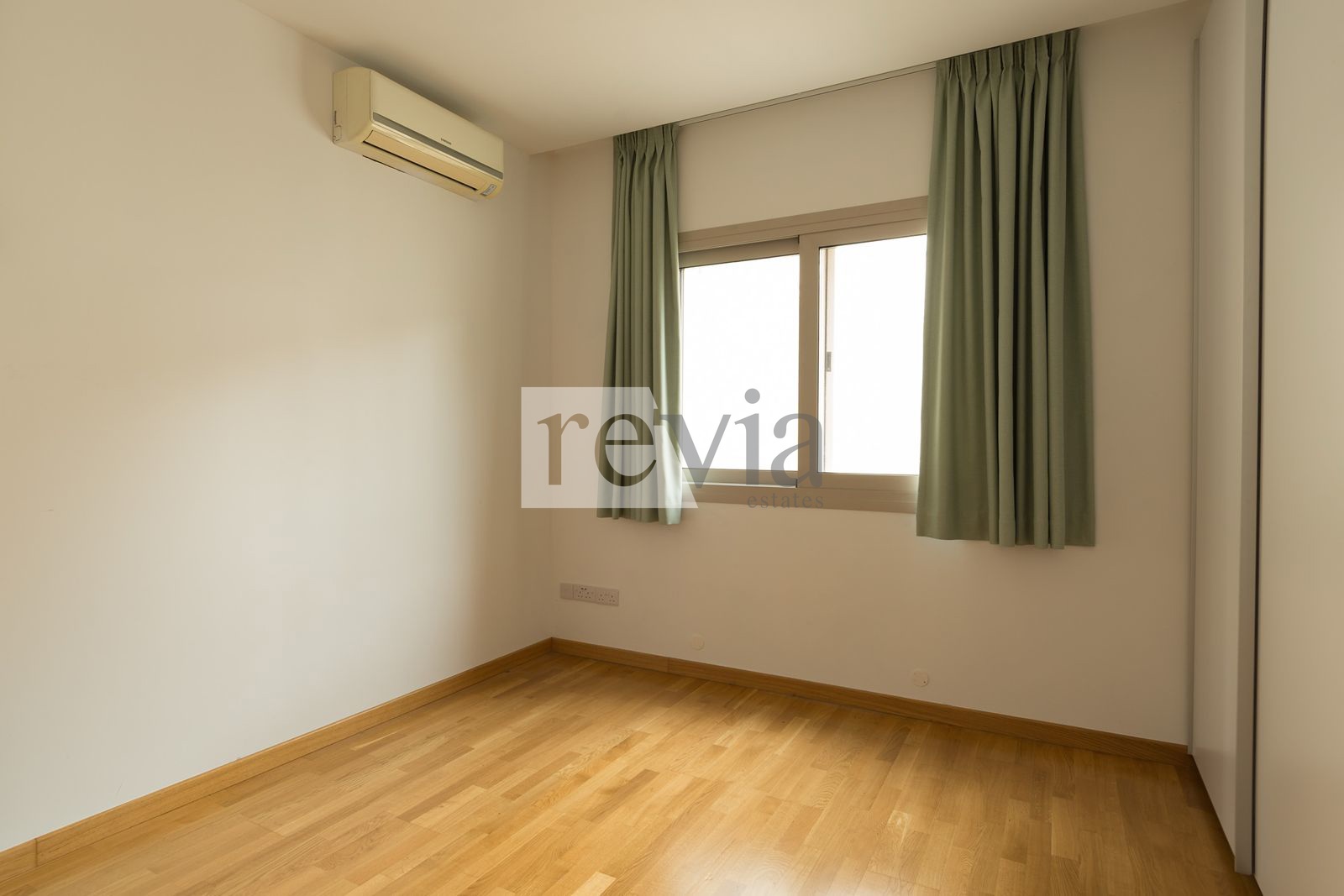 5717e196c8b243de8d9199dc43b9af6f 2388993 – Villa For sale, Limassol City, 225 sq.m., €1.150.000