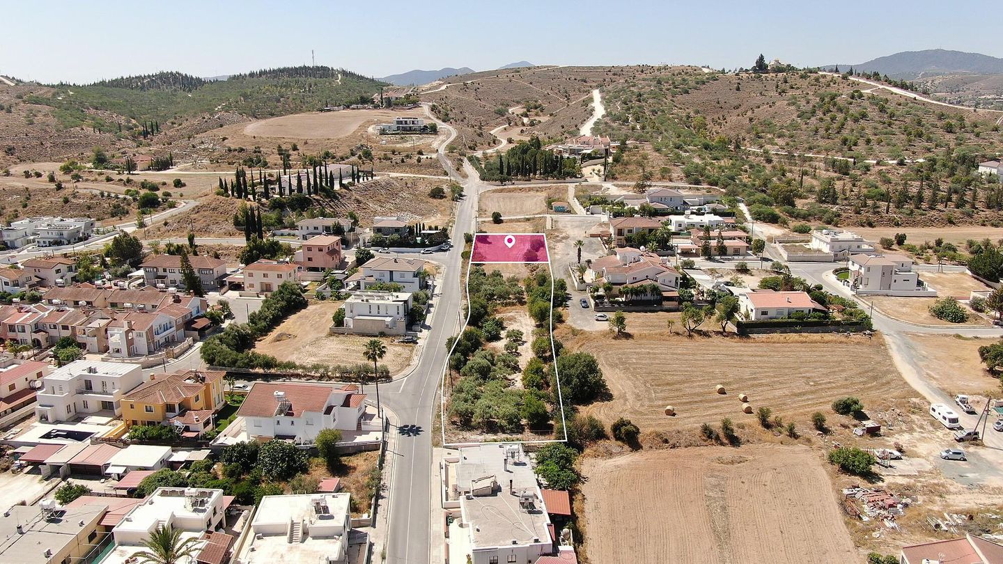25% Share of Residential Field, in Pera Chorio, Nicosia – id S41595