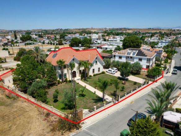5 bedroom house in Dali, Nicosia – id R7968