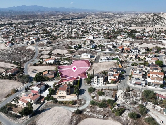 Residential Field in Lympia, Nicosia – id S44854