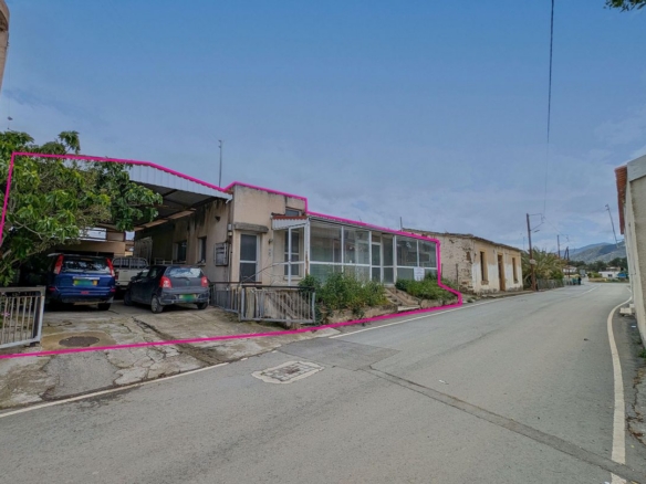 Detached Building with Development Potential in Lythrodontas, Nicosia – id S33533
