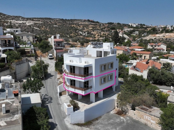 Modern 2-Bedroom Apartment, Agios Tychon, Limassol – id S45884