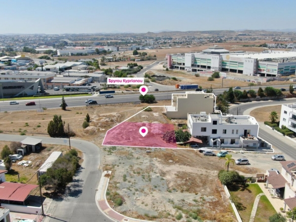 (Share) Field in Apostolos Varnavas andamp; Agios Makarios, Strovolos, Nicosia – id S31381