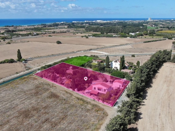 Three-Bedroom House with Ancillary Studio in Koloni, Paphos – id S3417