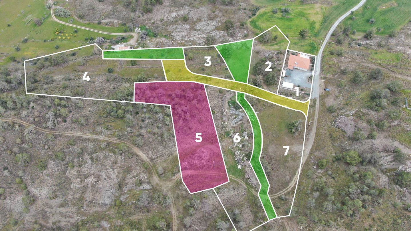 (Share) Residential field in Mathiatis, Nicosia – id S34