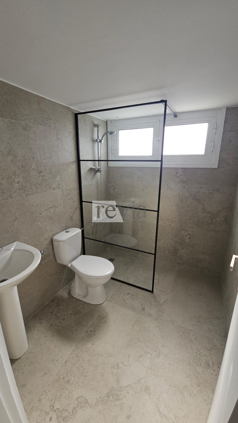 e37f94558ba345f8ab18360a34950040 2383373 – Apartment For sale, Limassol City, 81 sq.m., €220.000