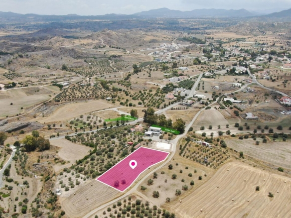 Residential field in Analiontas, Nicosia. – id S753