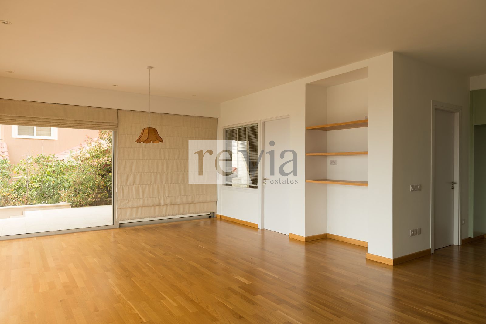 fa8d6fd46332430abb0b52bfe7a23018 2388993 – Villa For sale, Limassol City, 225 sq.m., €1.150.000