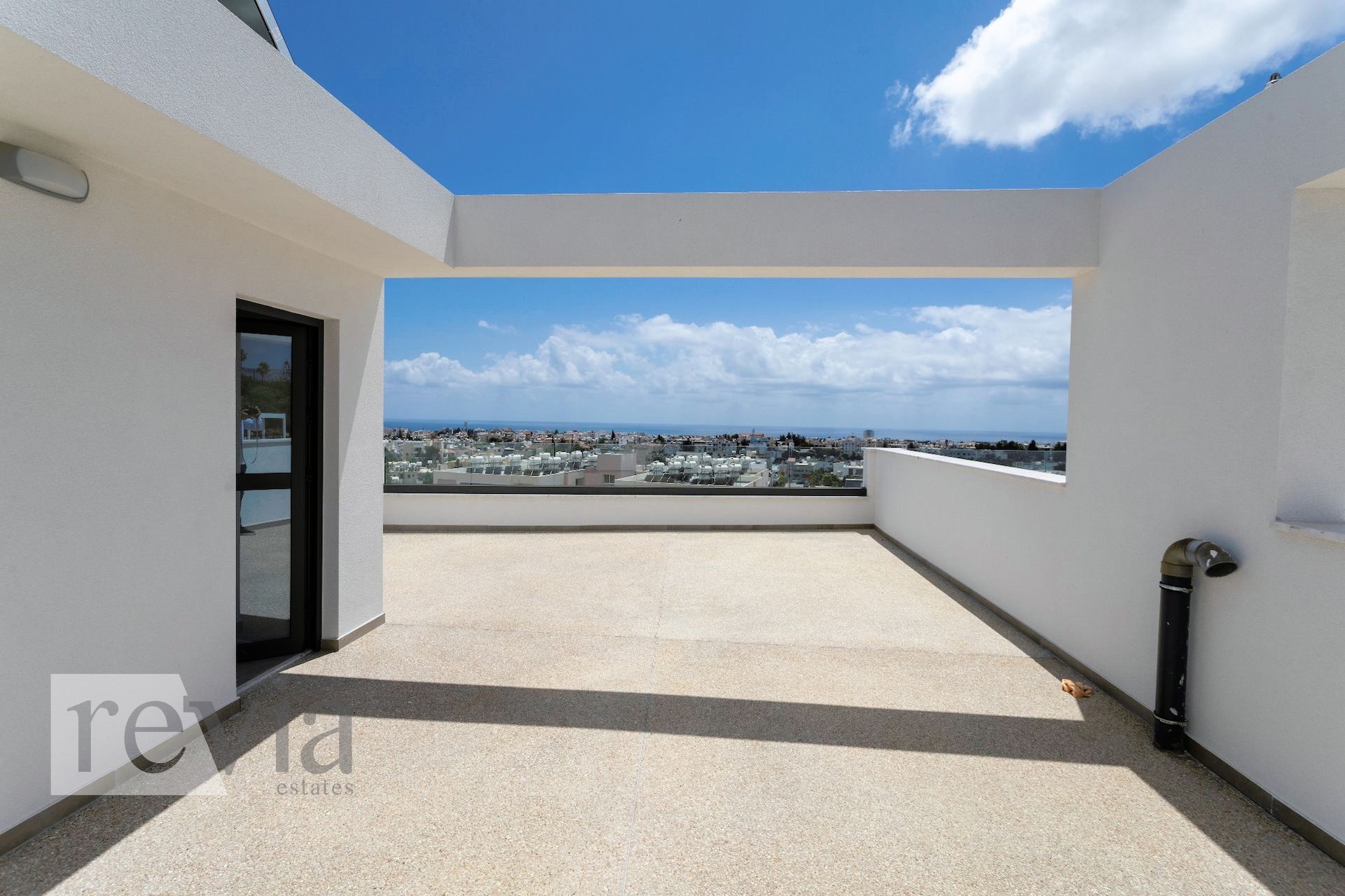 37afb80011e94d268663d474f3993164 1112940 – Maisonette For sale, Geroskipou, 134 sq.m., €395.000