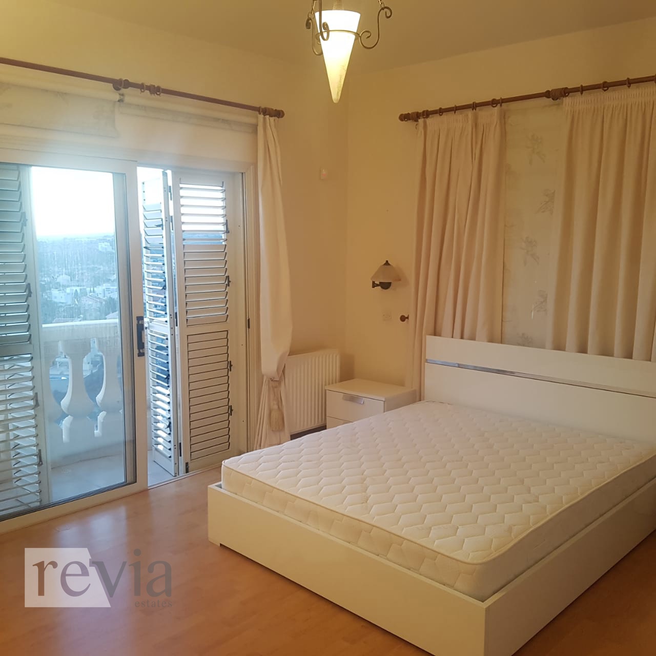 4cfb03e77d0b426f9791f5ccf32e2810 1333031 – Villa For sale, Limassol City, 350 sq.m., €850.000
