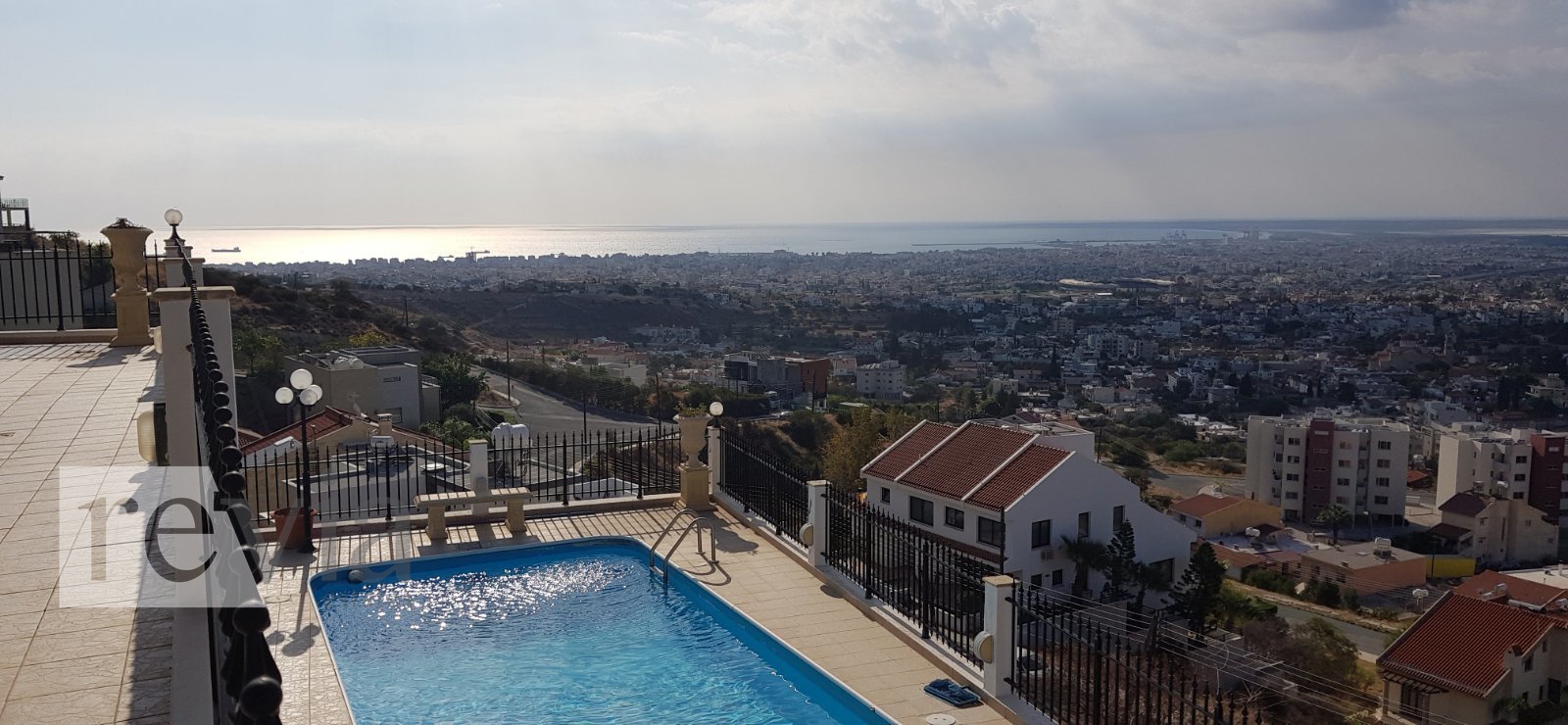 5aba66a3152d43b78cfaf4e2ee356561 1333031 – Villa For sale, Limassol City, 350 sq.m., €850.000
