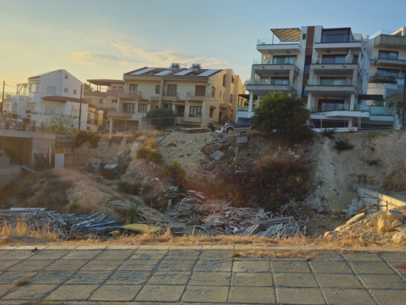 1271830 – Plot of Land For sale, Limassol City, 714 sq.m., €420.000