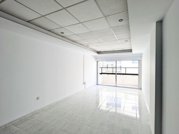 Three-Bedroom Apartment in Panagia, Nicosia – id S8874