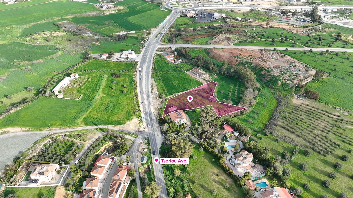 Residential field in Tseri, Nicosia – id S46015