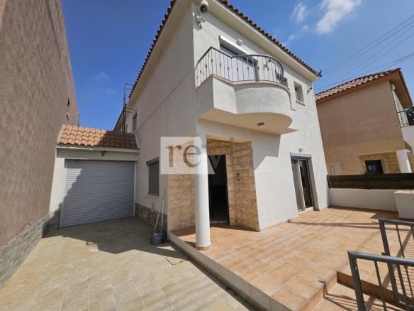 2466729 – Semi-detached For rent, Ypsonas, 192 sq.m., €2.000