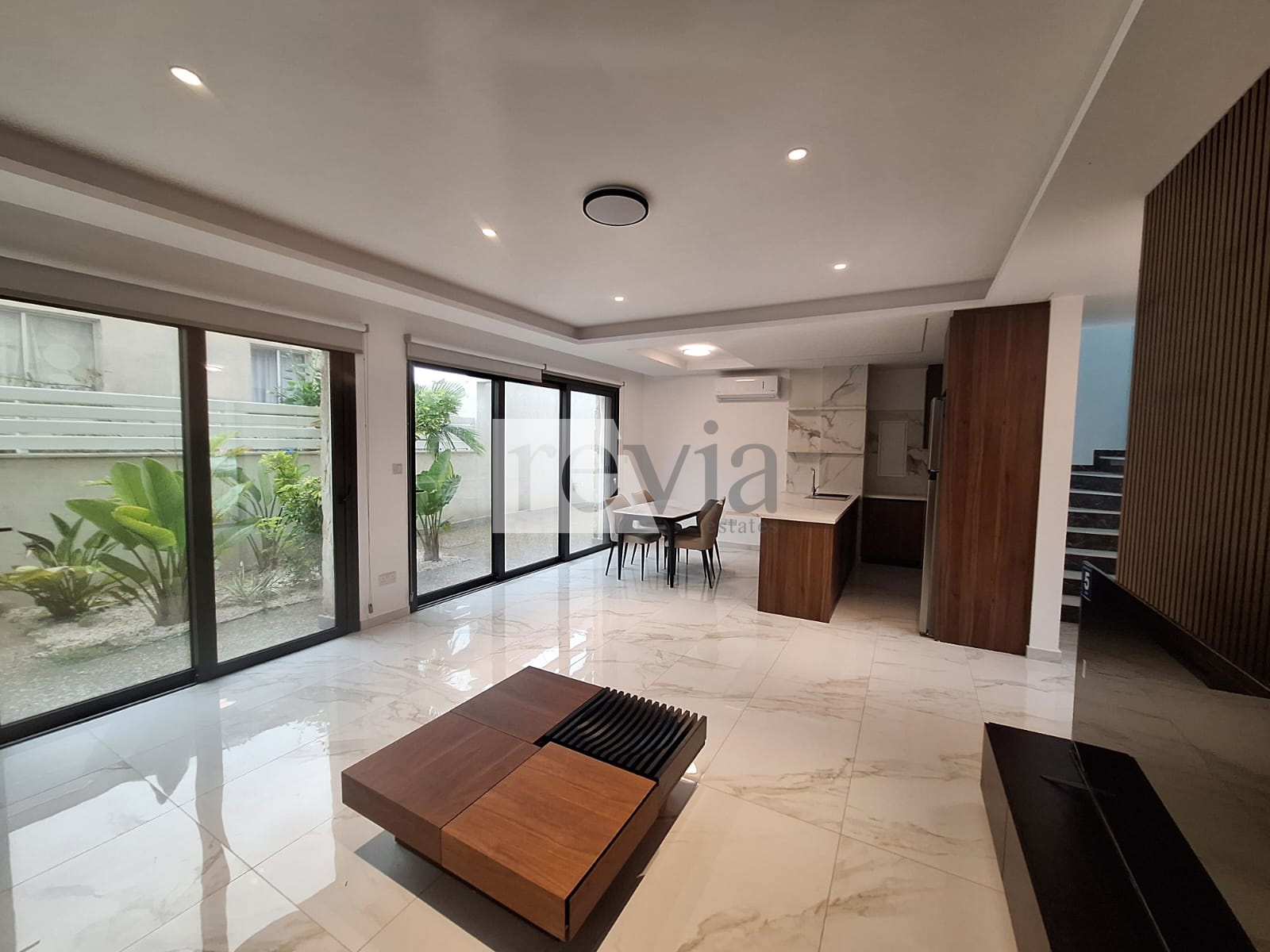 2467386 – Maisonette For sale, Pyrgos, 128 sq.m., €365.000