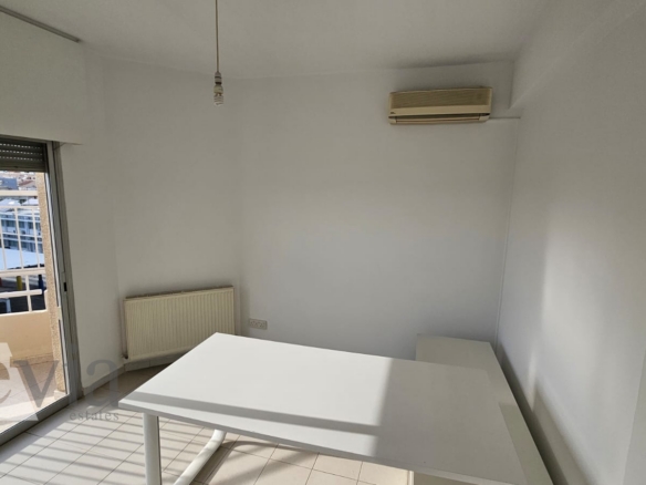 1271668 – Office For rent, Limassol City, 14 sq.m., €580