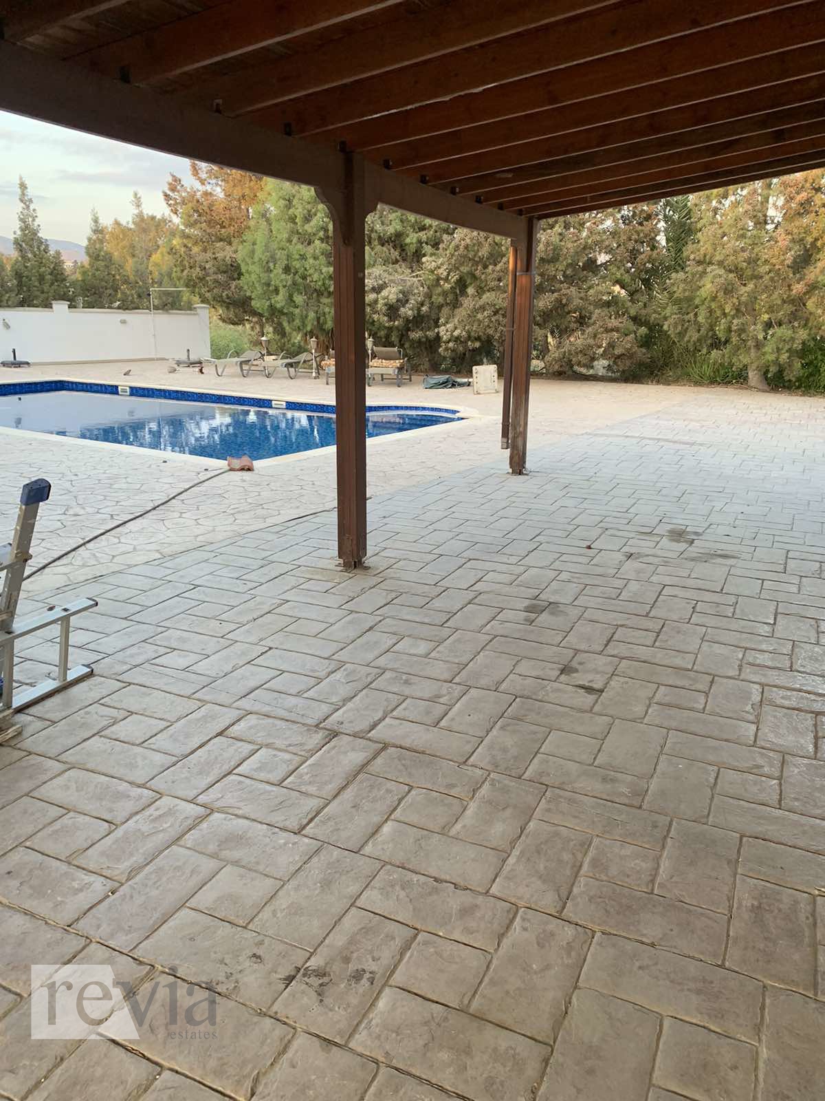 d233d5cec0584a10af9e9757ed05291f 1226911 – Villa For sale, Moni, 160 sq.m., €750.000
