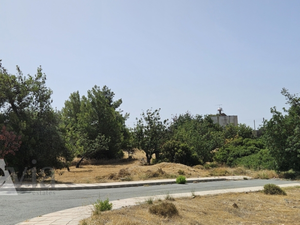 953254 – Land plot For sale, Souni-Zanakia, 713 sq.m., €125.000