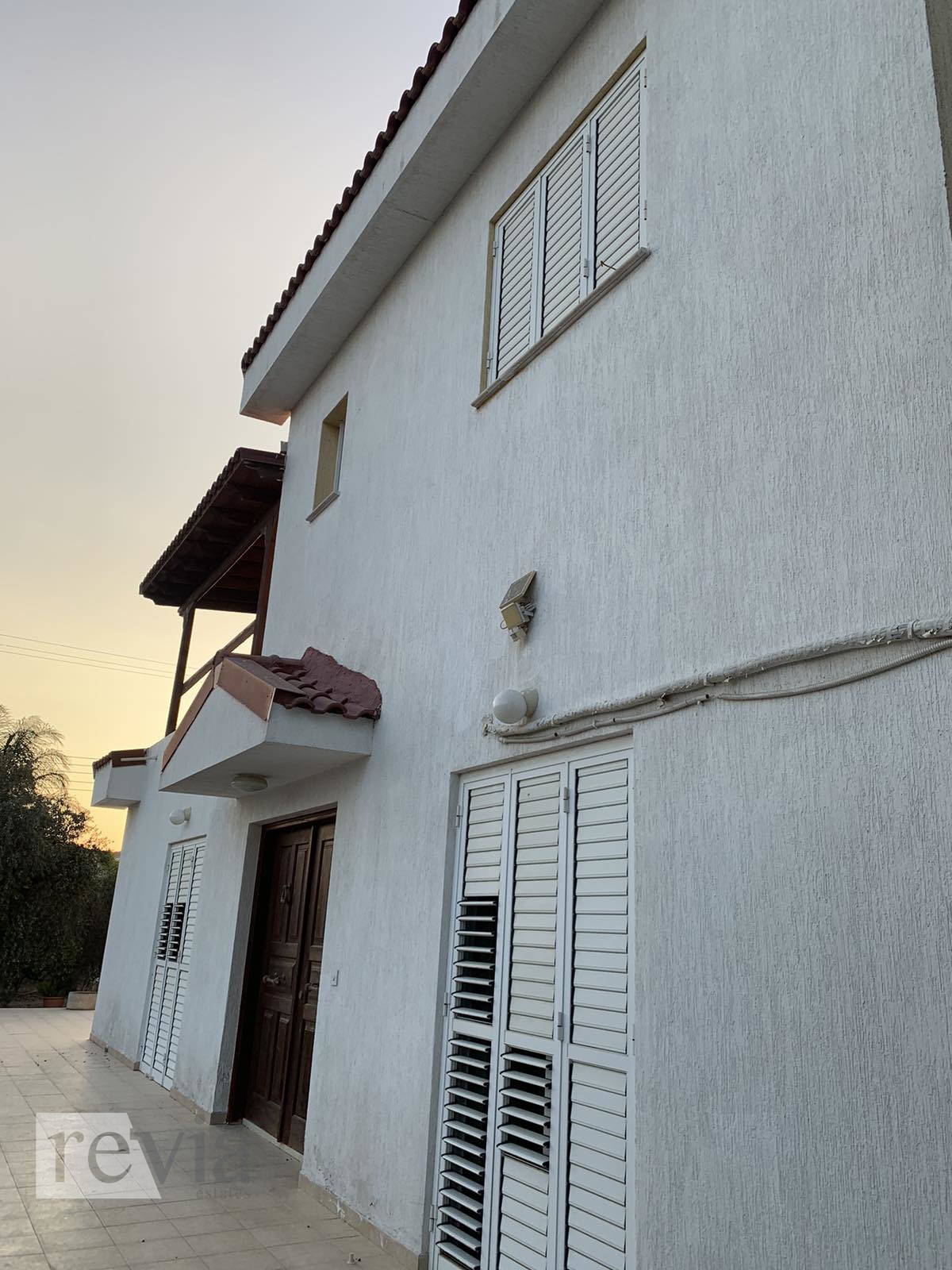 ff4aee1b02654547918b0ee681302e5f 1226911 – Villa For sale, Moni, 160 sq.m., €750.000