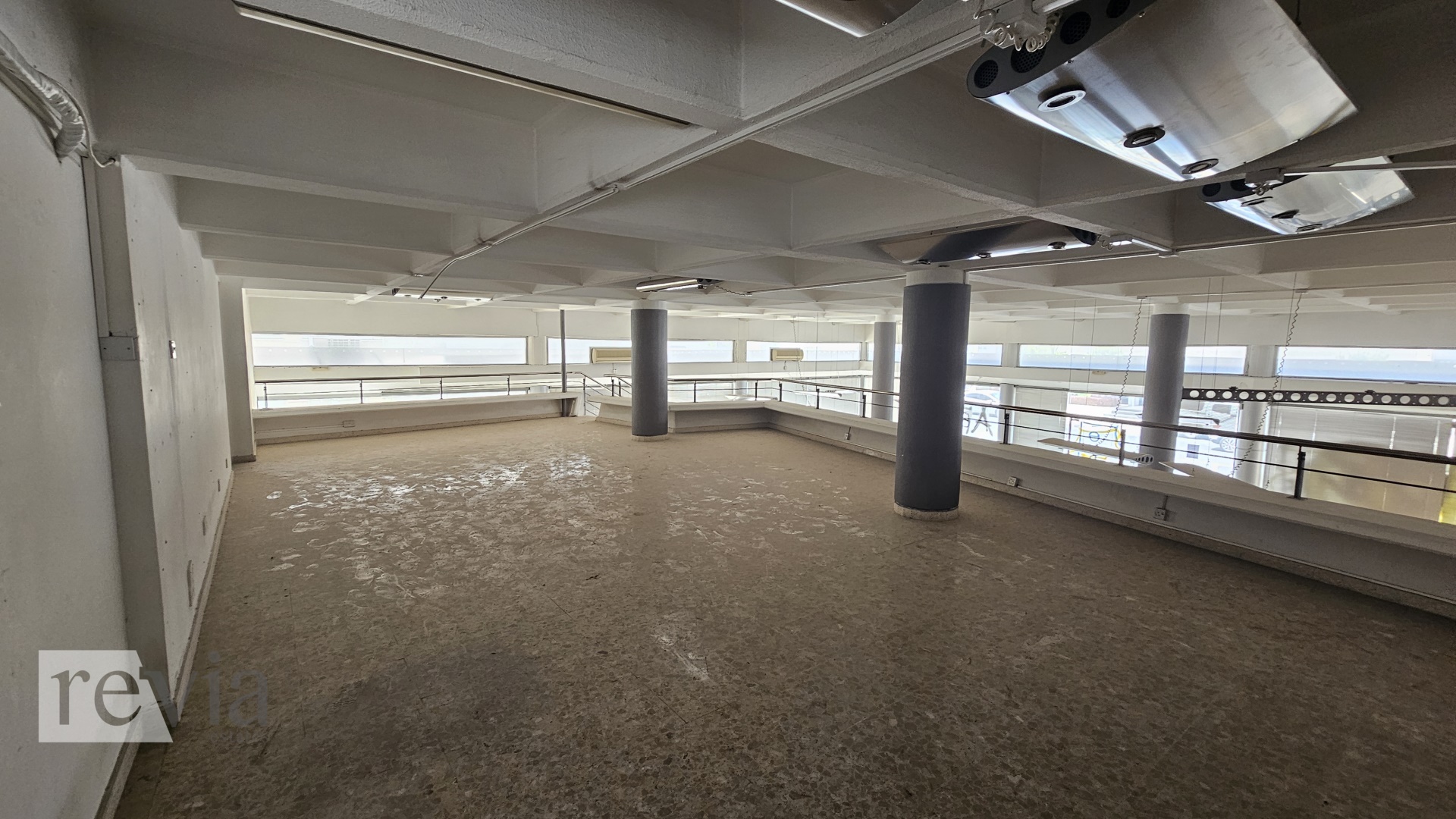 953335 – Shop For rent, Limassol City, 300 sq.m., €10.000