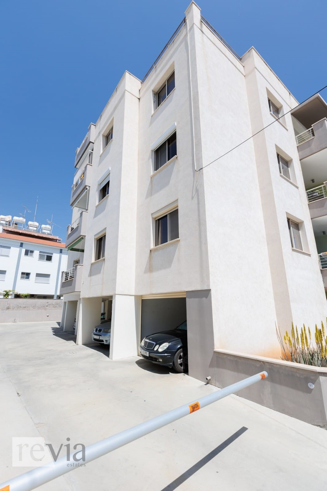 img_8173dfc7-cb00-4862-bdb3-dc04022a2202 776607 – Apartment For rent, Mesa Geitonia, 90 sq.m., €1.600