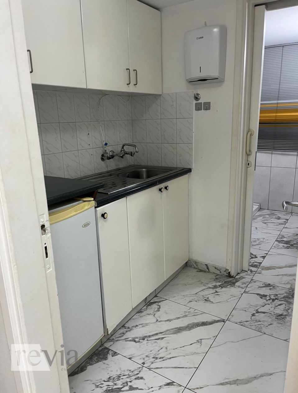 335523 – Office For rent, Limassol City, 190 sq.m., €4.000