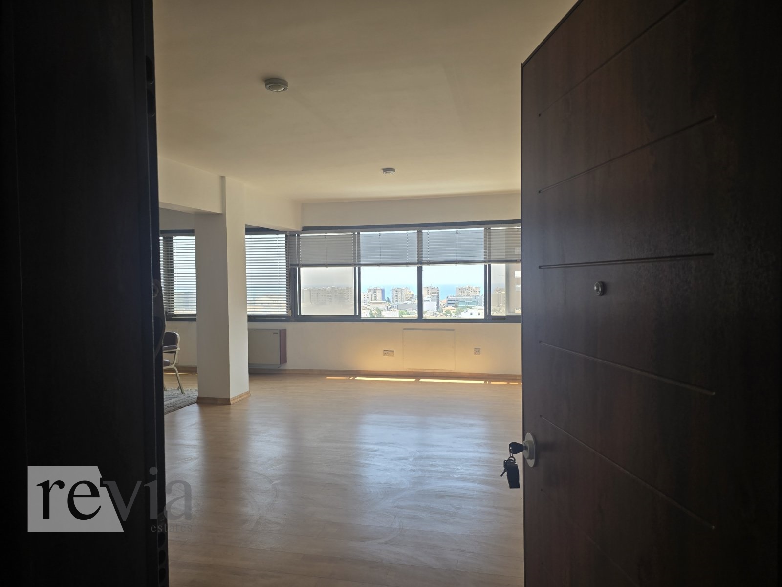 1072273 – Office For sale, Limassol City, 115 sq.m., €330.000