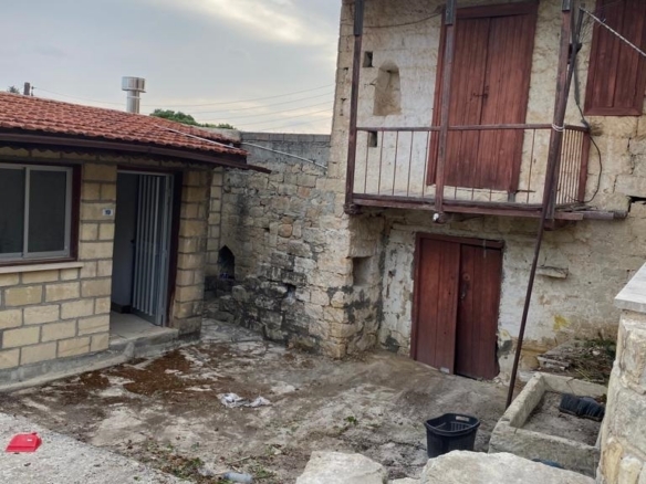 335168 – Detached house For sale, Pachna, 30 sq.m., €50.000