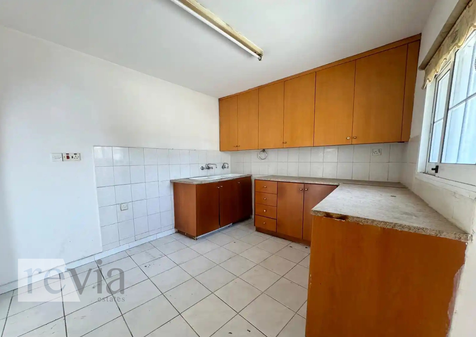 1126504 – Detached house For sale, Trachoni, 80 sq.m., €197.000