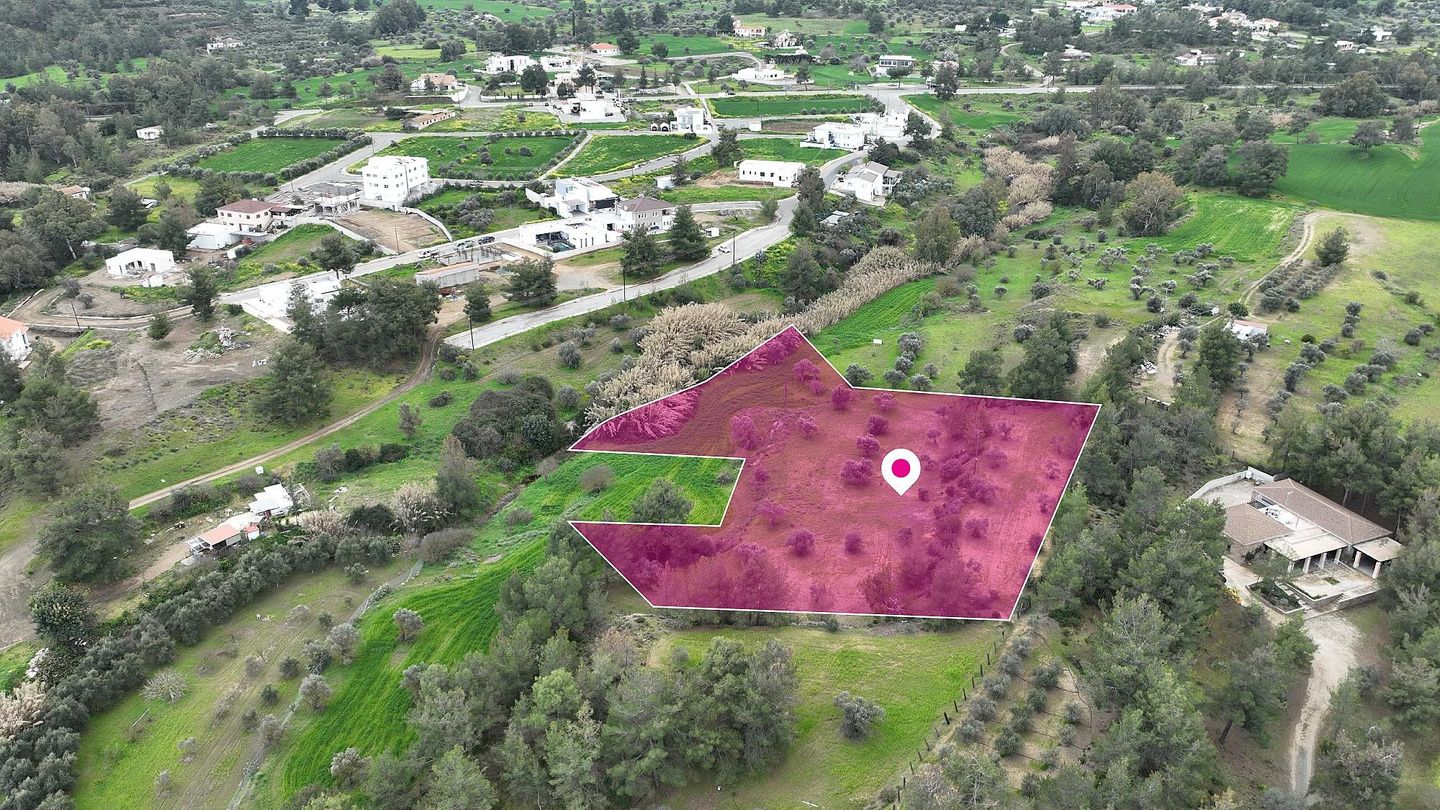 Residential field located in Lythrodontas, Nicosia – id S40047