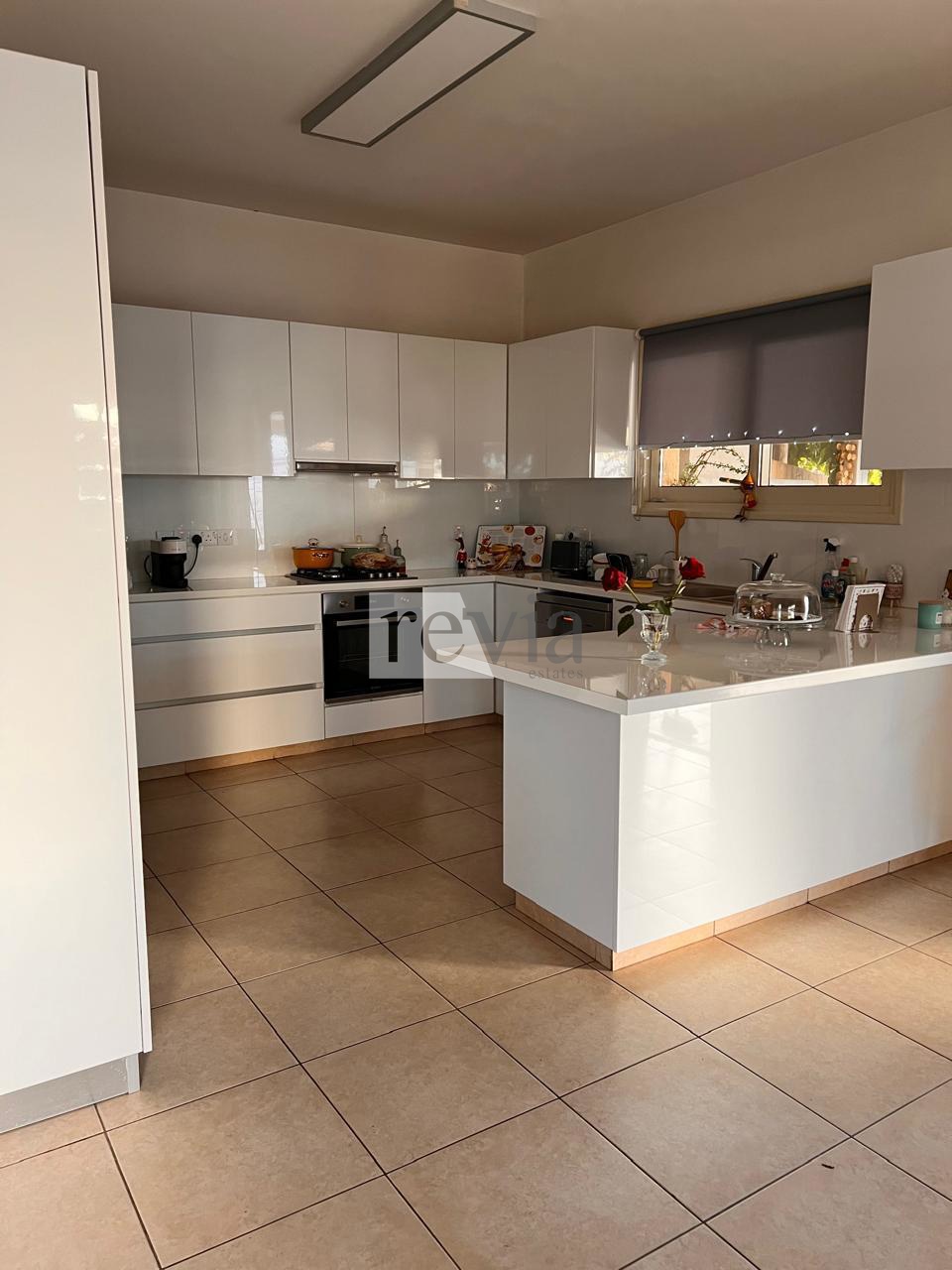 1648812 – Semi-detached For sale, Trachoni, 190 sq.m., €490.000