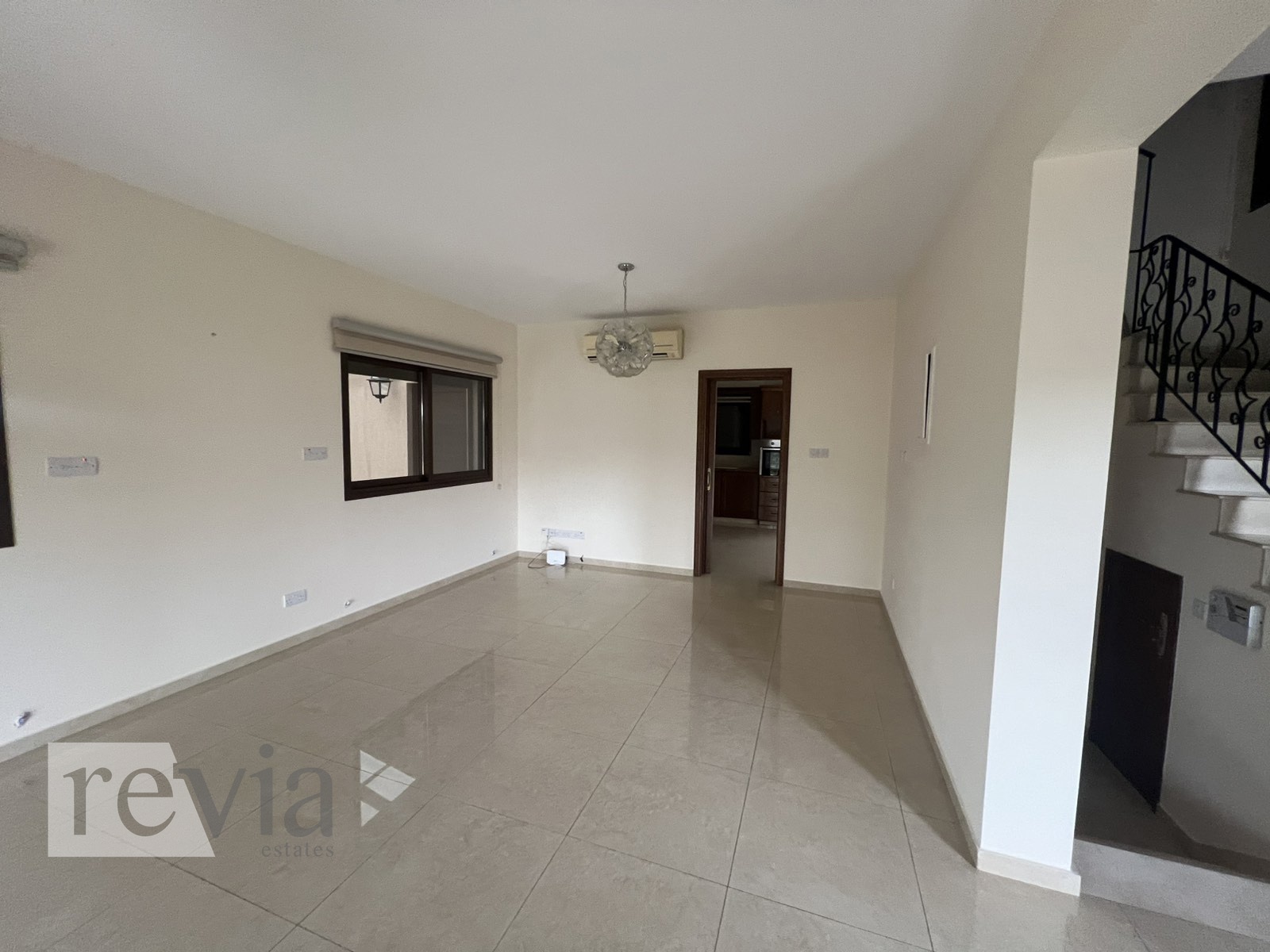 1537774 – Detached house For rent, Parekklisia, 134 sq.m., €2.600