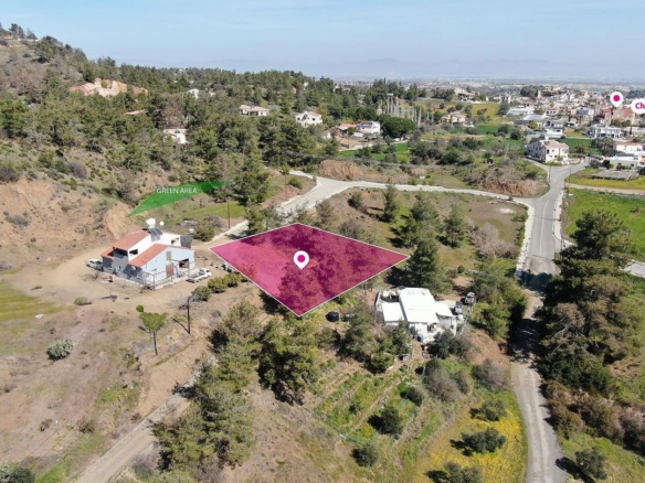 Residential field in Kapedes, Nicosia – id S41880