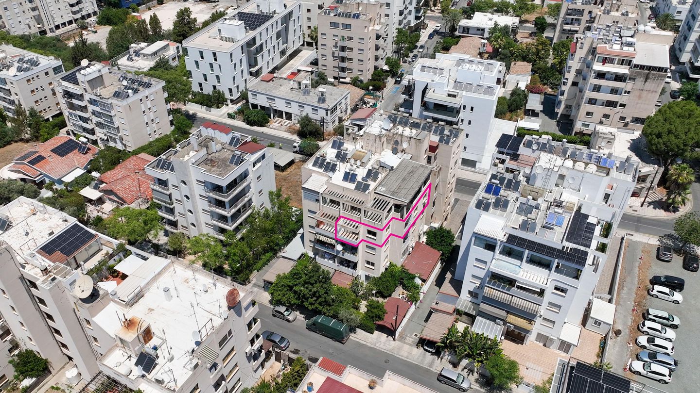 Three Bedroom Apartment in Agioi Omologites, Nicosia – id S31085
