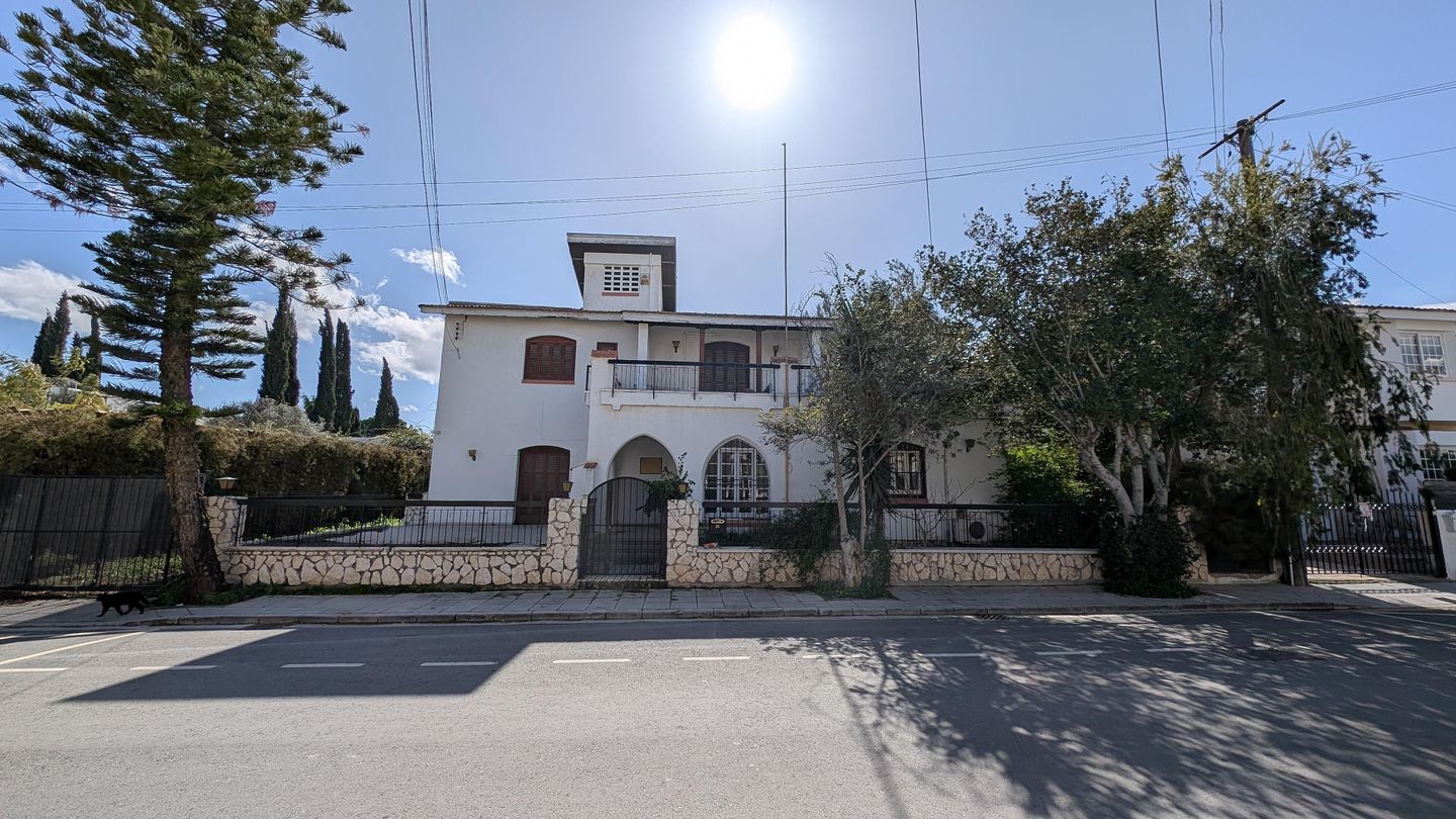 Two-storey detached residence in Agios Andreas quarter, Nicosia – id S46007