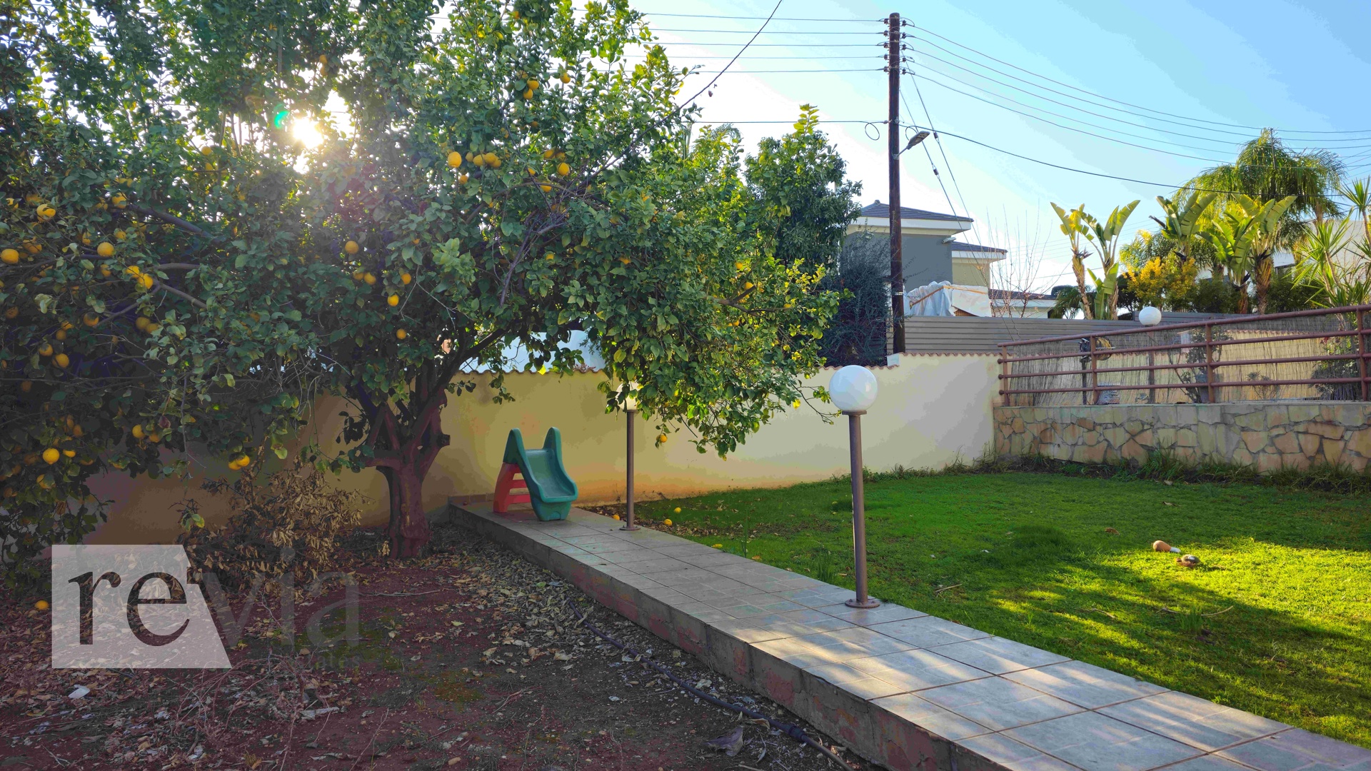 1427646 – Detached house For sale, Ypsonas, 236 sq.m., €650.000