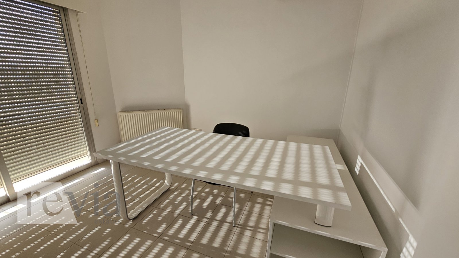 1271668 – Office For rent, Limassol City, 14 sq.m., €580