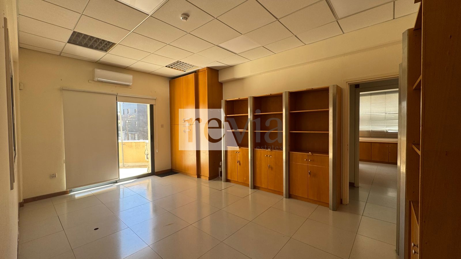 1604489 – Office For rent, Limassol City, 200 sq.m., €4.000